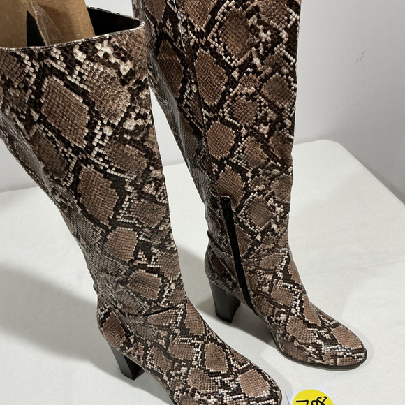 Woman’s A New Day Brown Snake Skin 3.5 Inch Heel Tall Knee High Boots Size 7.5 - Picture 2 of 11